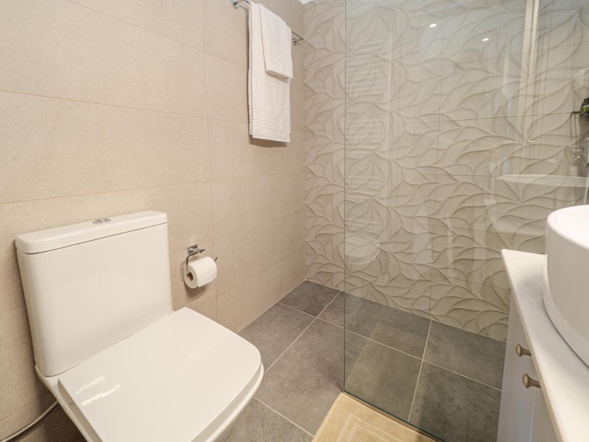 M&K - Maria'S Stylish Apartment Near Alykes Beach Corfu  Esterno foto