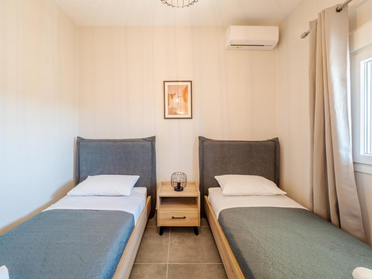 M&K - Maria'S Stylish Apartment Near Alykes Beach Corfu  Esterno foto