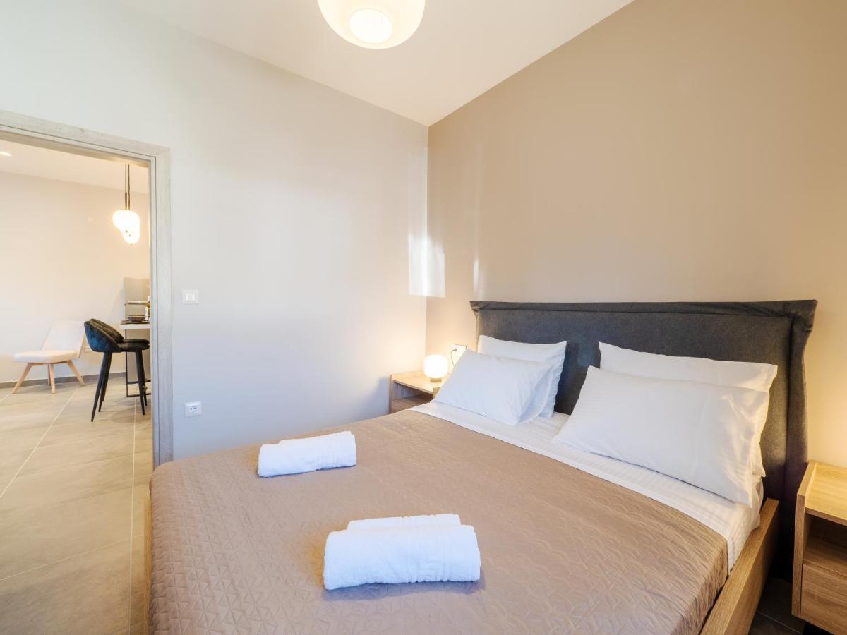 M&K - Maria'S Stylish Apartment Near Alykes Beach Corfu  Esterno foto