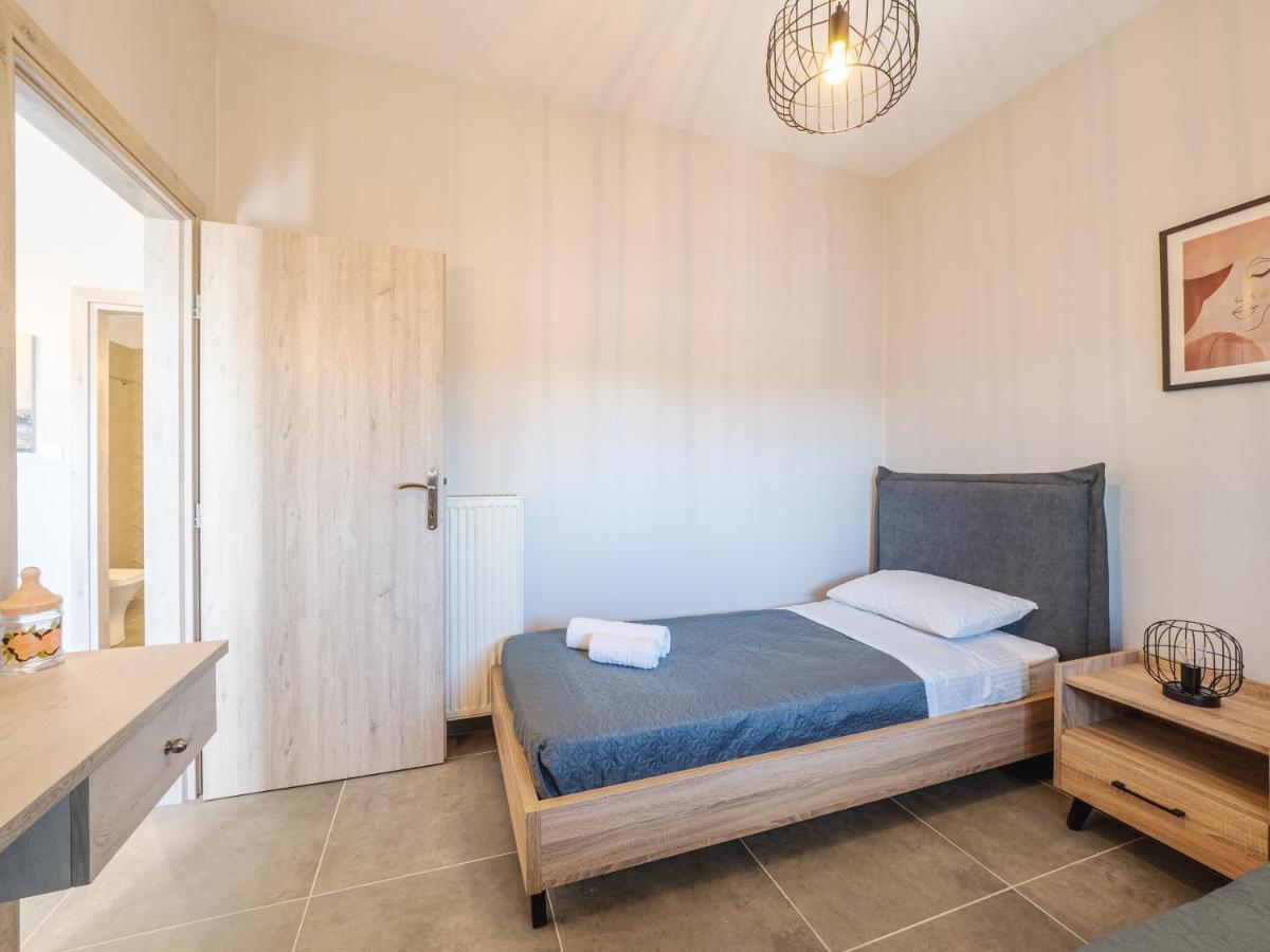 M&K - Maria'S Stylish Apartment Near Alykes Beach Corfu  Esterno foto