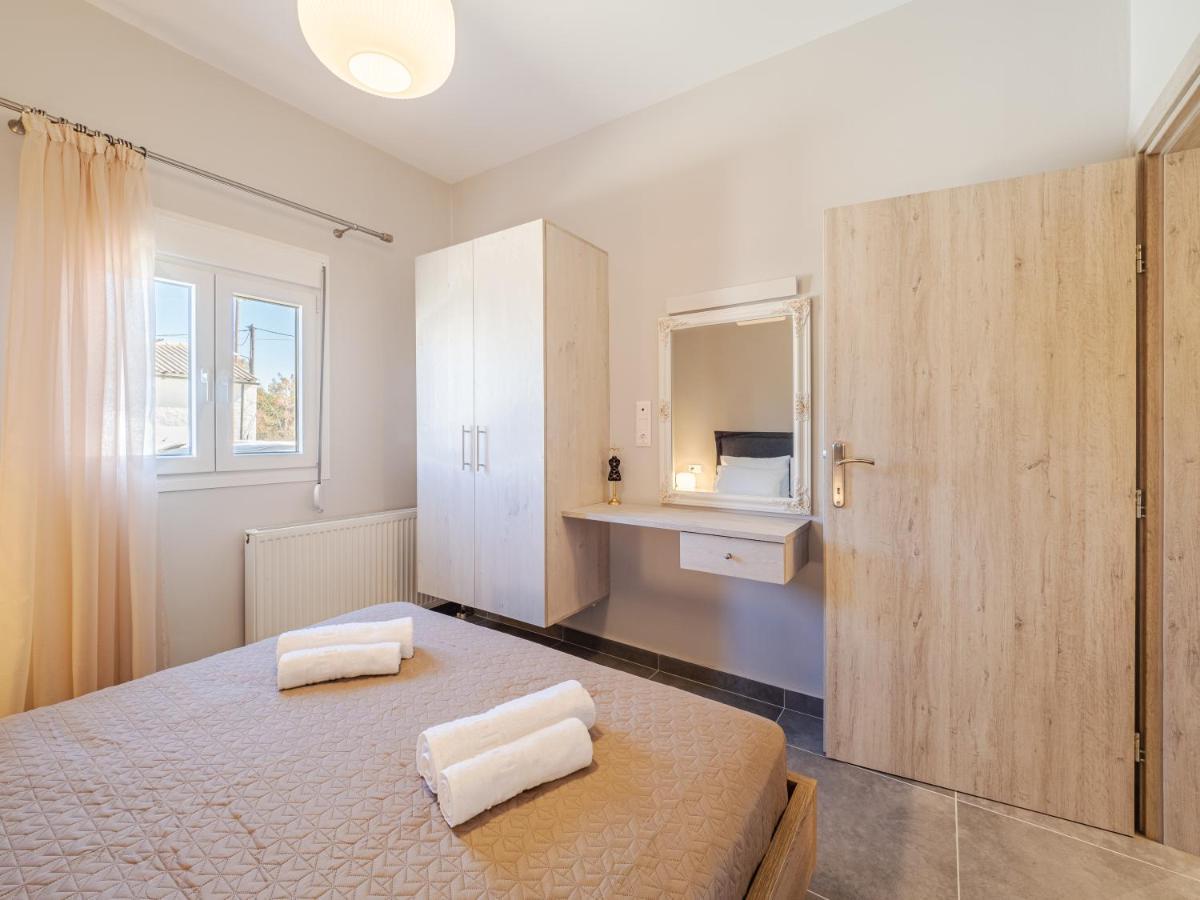 M&K - Maria'S Stylish Apartment Near Alykes Beach Corfu  Esterno foto
