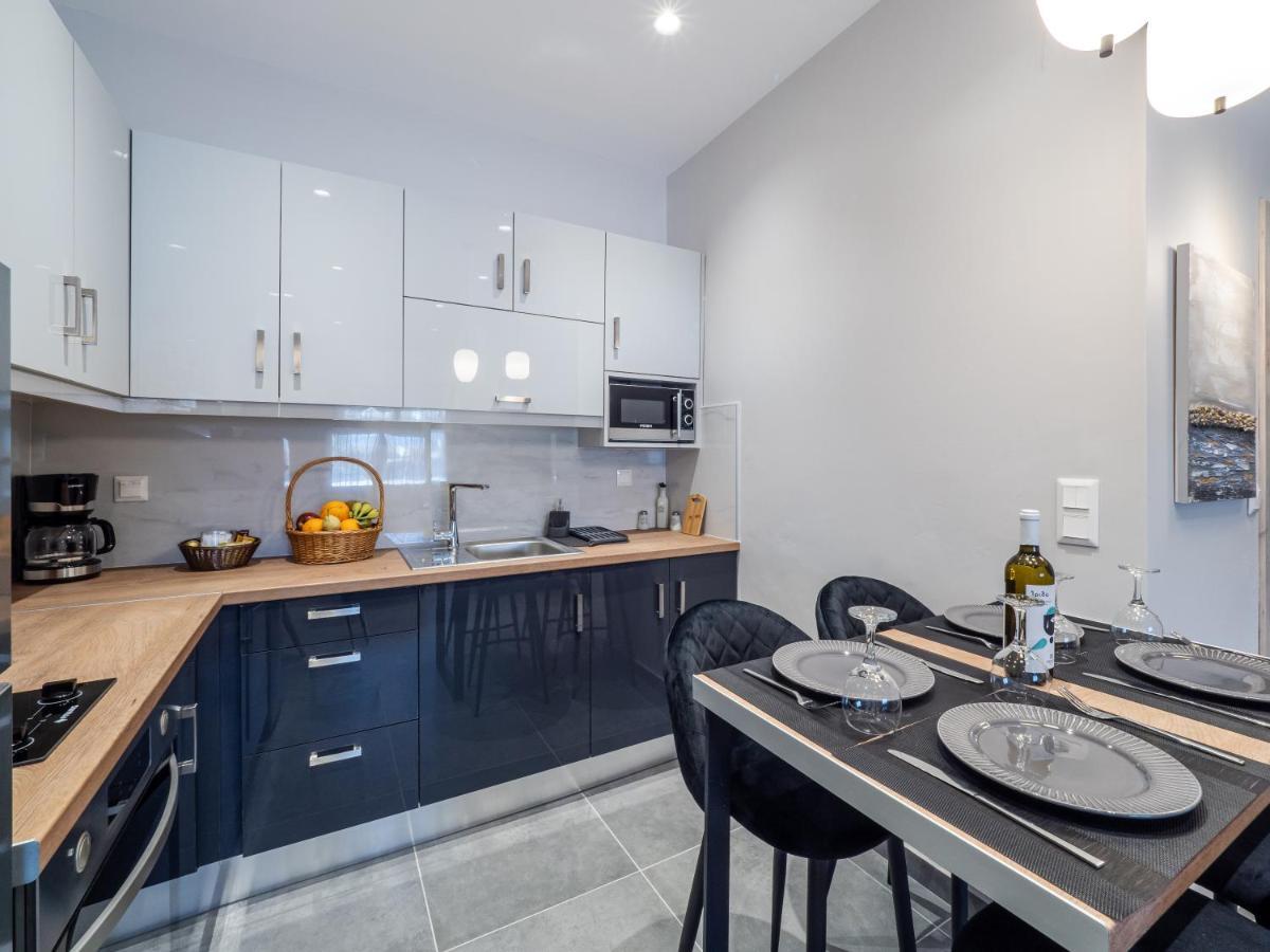 M&K - Maria'S Stylish Apartment Near Alykes Beach Corfu  Esterno foto